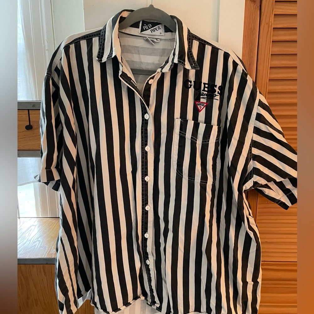 GUESS logo vintage button up